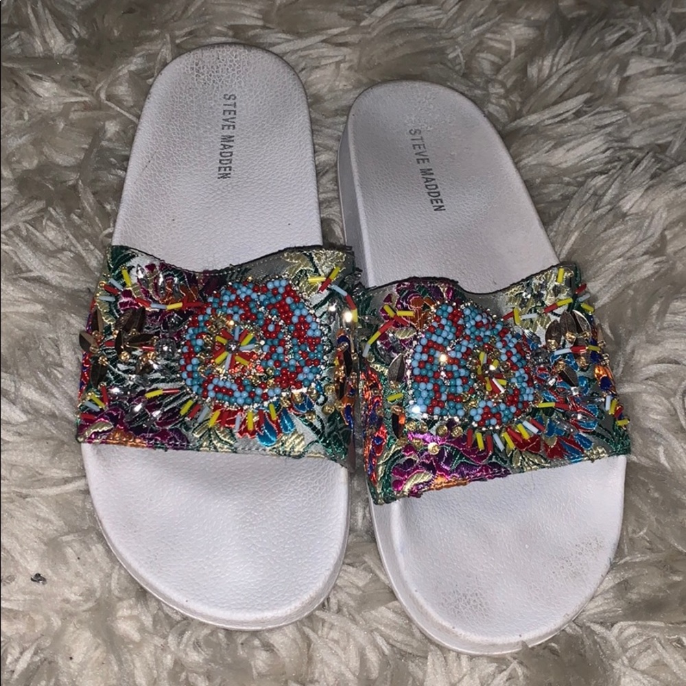 Slight worn beautiful Steve Madden Slides